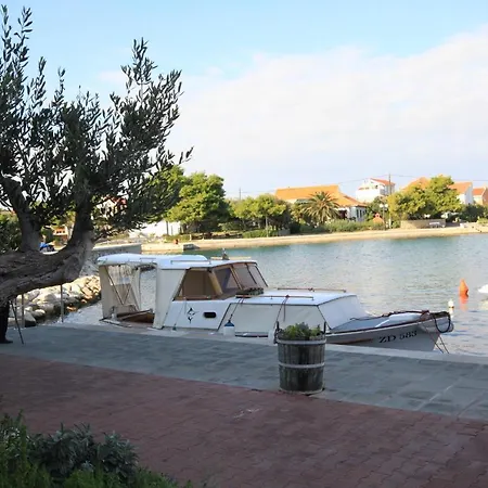 By The Sea Poljana, Ugljan - 8432 Apartamento Poljana (Ugljan)